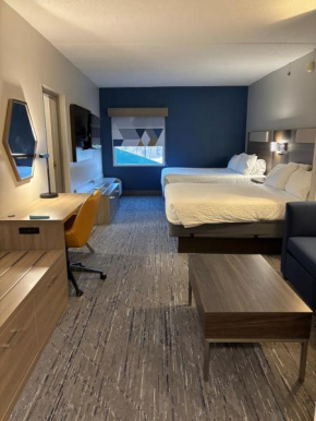 Holiday Inn Express Hotel & Suites Charleston-Southridge by IHG